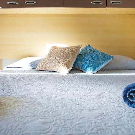 Lungomare Bay, E Sei In Spiaggia... * Cala Gonone