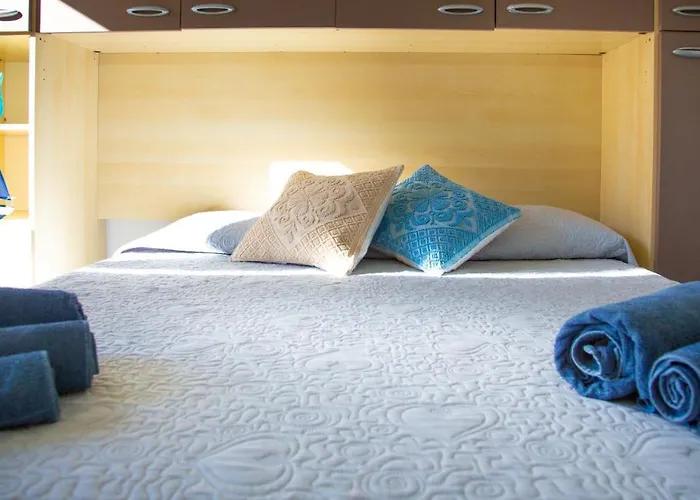 Lungomare Bay, E Sei In Spiaggia... * Cala Gonone