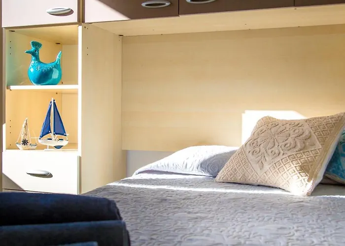 Апартаменты Lungomare Bay, E Sei In Spiaggia...