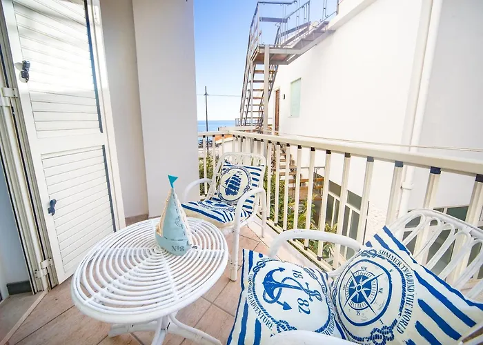 Lungomare Bay, E Sei In Spiaggia... * Cala Gonone